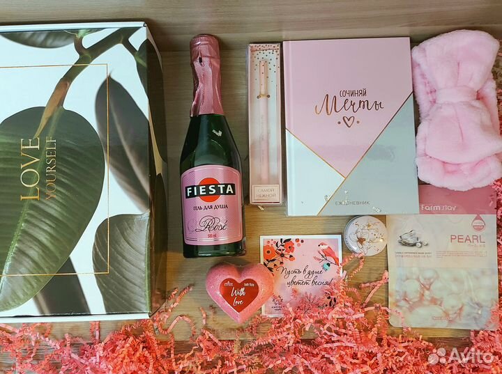 Подарок на 8 марта