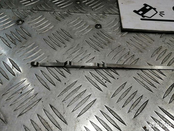 Щуп масляный VQ35DE 3.5L Nissan