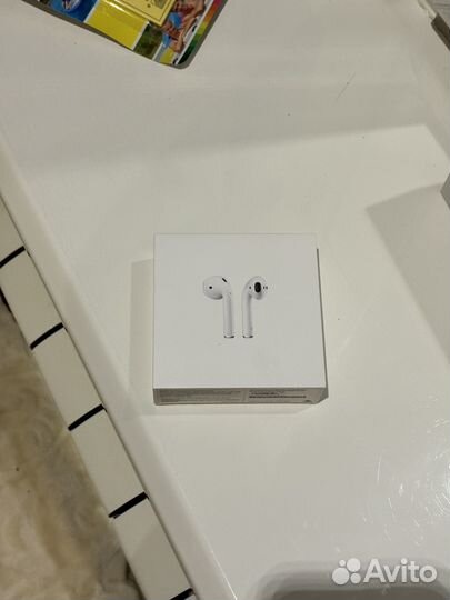 Коробка от airpods