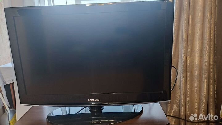 Телевизор samsung