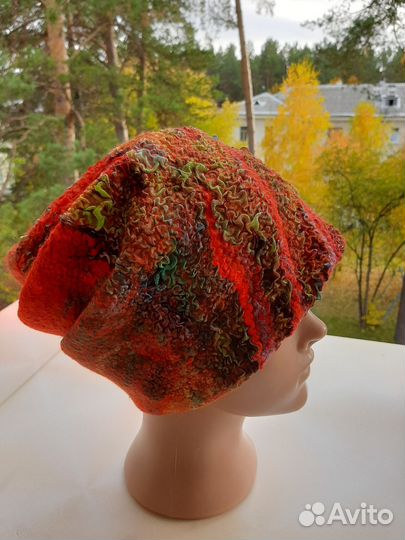 Шапочка валяная из шерсти