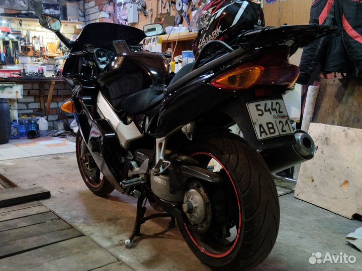 Honda VFR 800