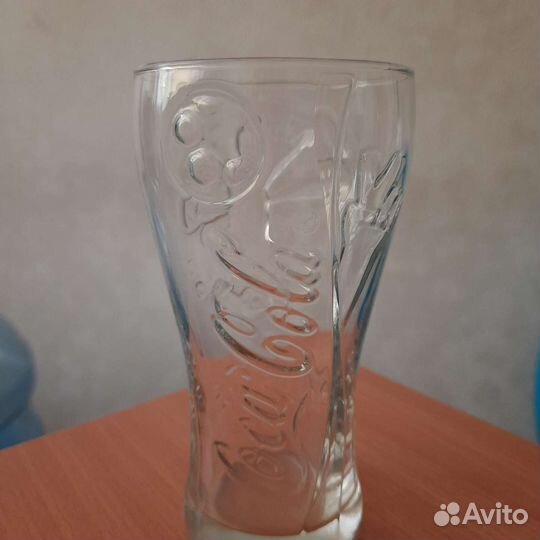 Стакан Coca-Cola