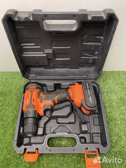 Аккумуляторная дрель-шуруповерт Спец бда-12-М (909