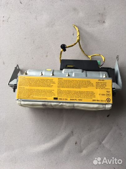 Подушка безопасности Volkswagen Phaeton(1893)