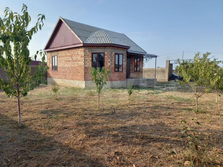 Дом 81 м² на участке 5 сот.