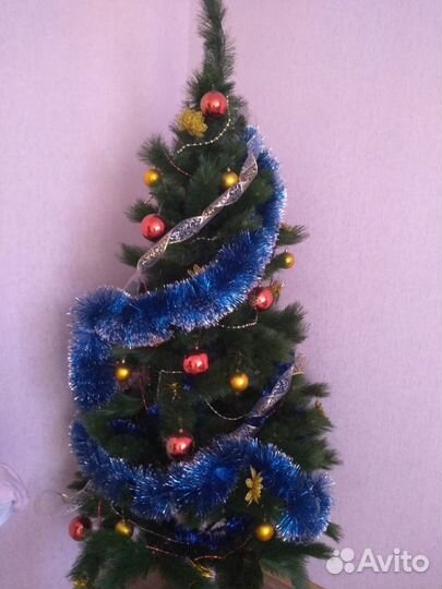 Елка искусственная