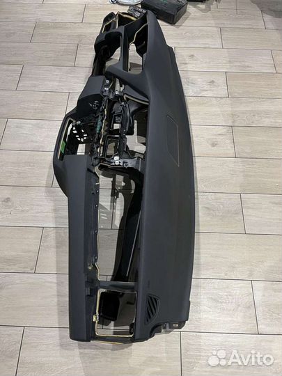 Панель чёрная бмв х5 х6 2009г