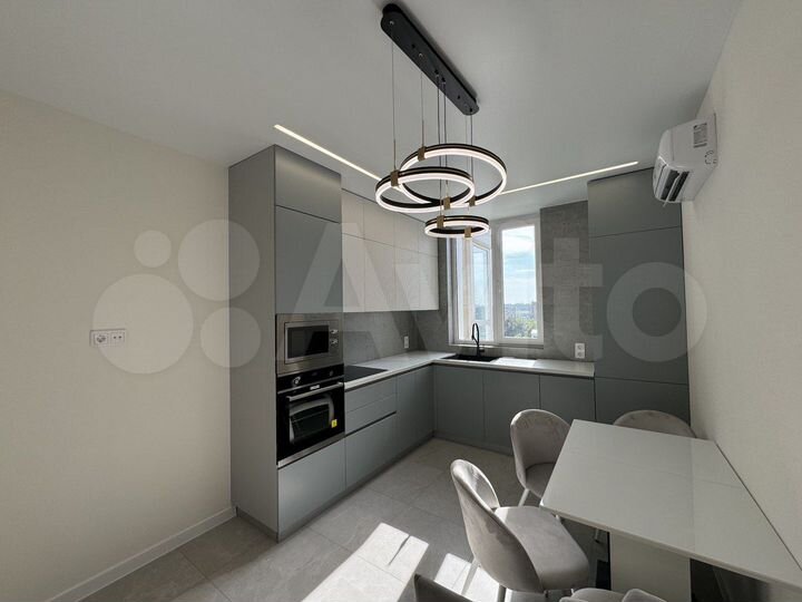 3-к. квартира, 50 м², 9/25 эт.