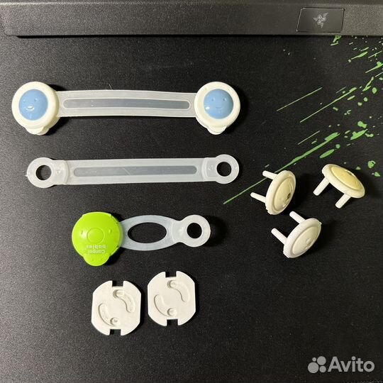 Блокираторы дверей, ящиков; защита розеток