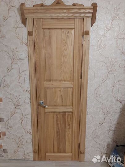 Двери из массива дерева, деревянные двери