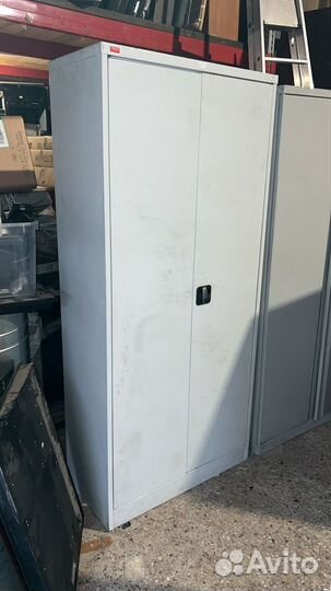 Шкаф металлический пакс