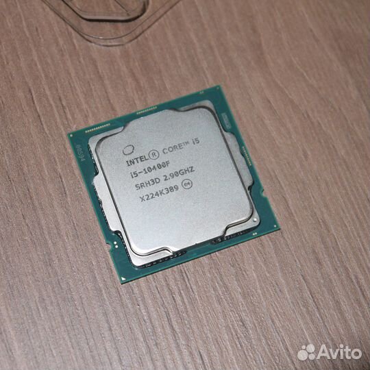 Процессор Intel Core i5-10400F