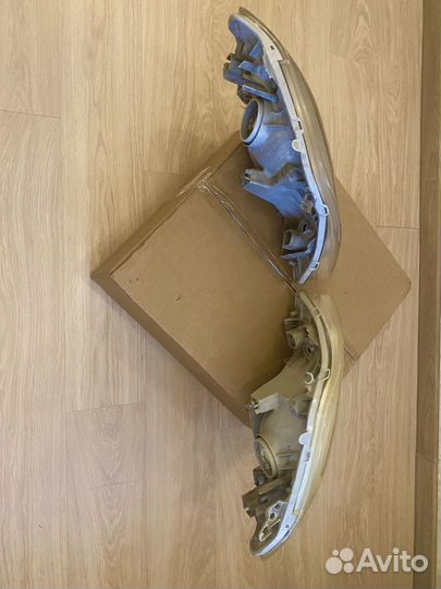 Фара toyota corolla 120