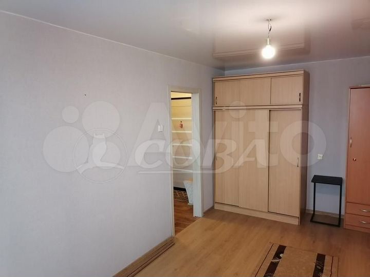 1-к. квартира, 32 м², 9/9 эт.