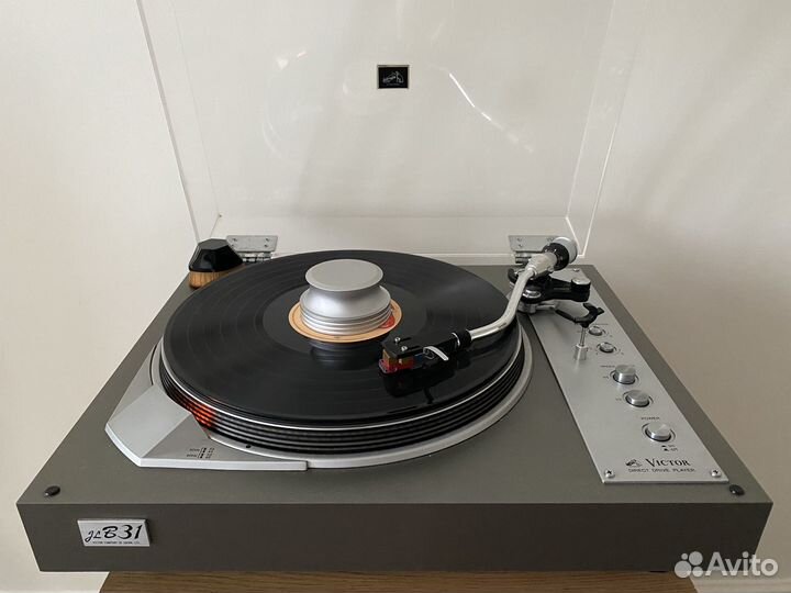Victor jl b31