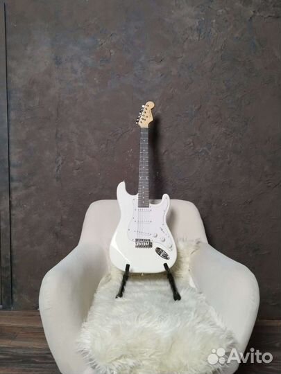 Электрогитара