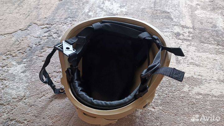 Шлем защитный военный