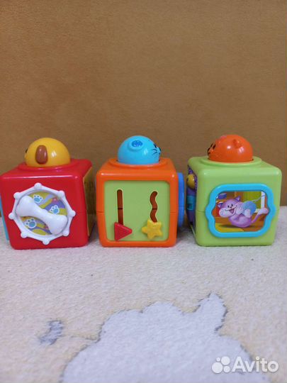 Развивающие игрушки, кубики