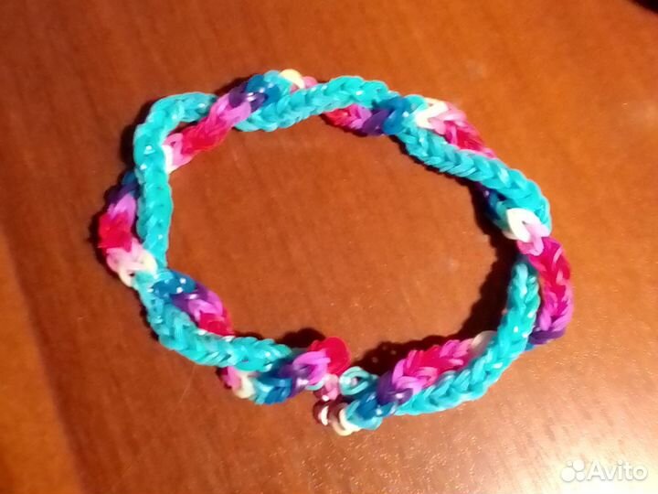 Чокер из резиночек и кольцо