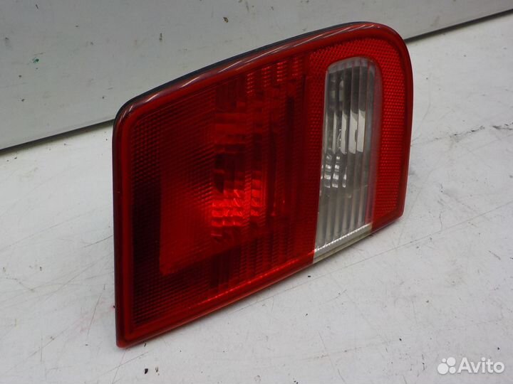 Фонарь задний левый внутренний Saab 9-3 2002