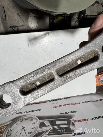 Опора двигателя VW Audi Skoda Seat