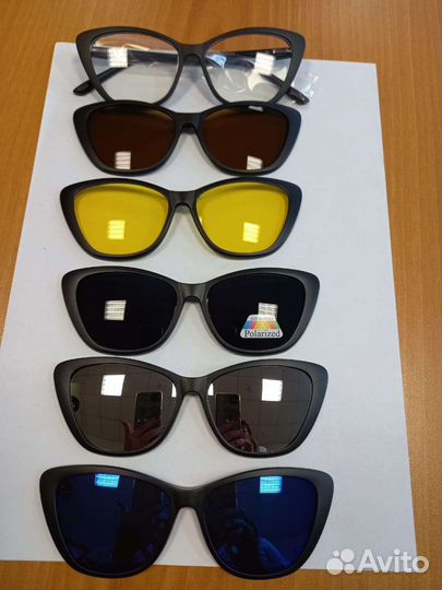 Солнцезащитные очки женские брендовые