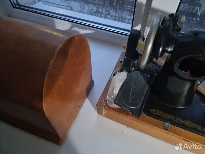 Швейная машинка