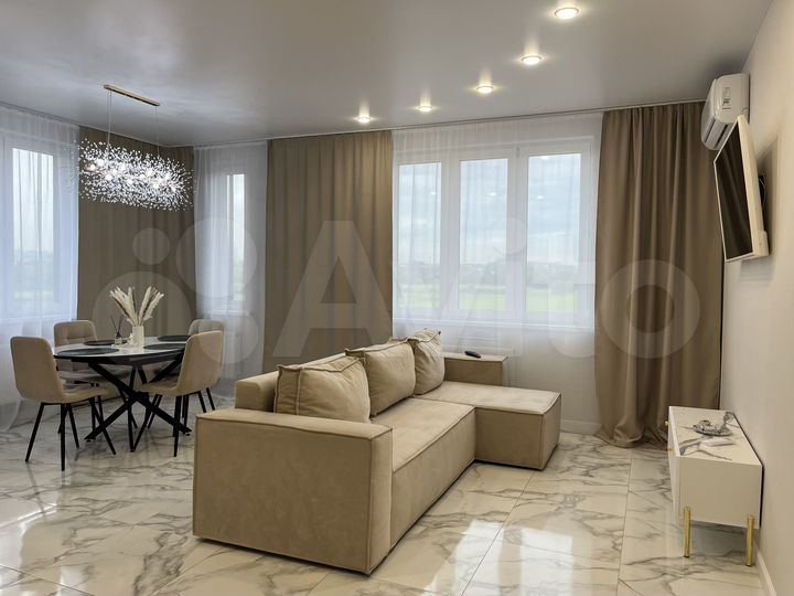 2-к. квартира, 76 м², 5/22 эт.