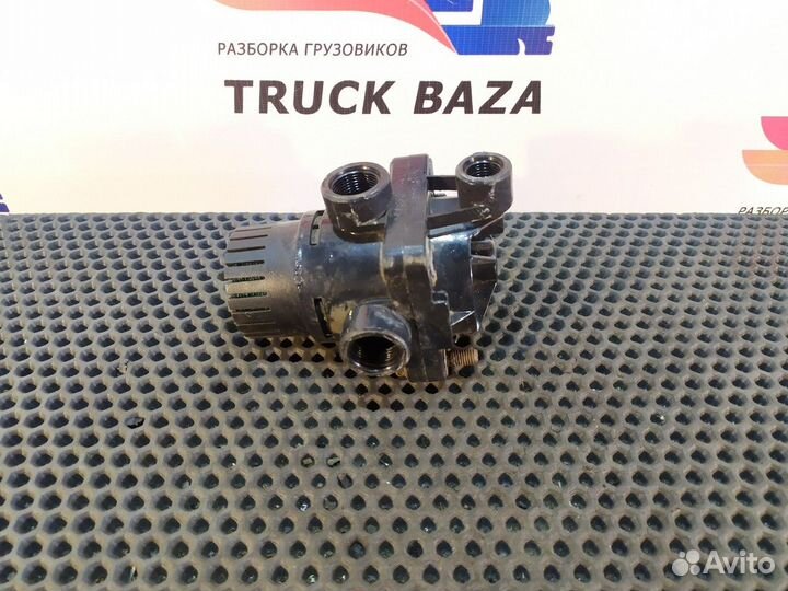 Клапан ускорительный