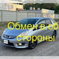 Honda Fit Shuttle 1.5 CVT, 2013, 122 000 км, с пробегом, цена 1 250 000 руб.