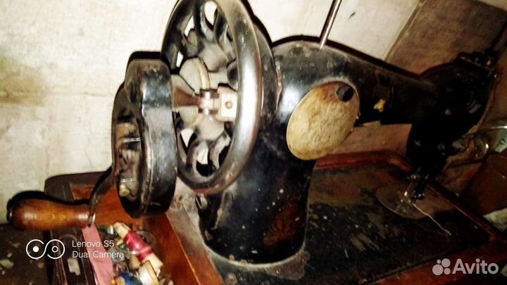 Швейная машинка ручная Подольск старинная