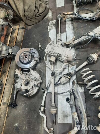 Подвеска Toyota Rav 4 XA40 2.0 3ZR-FE 146Л.С