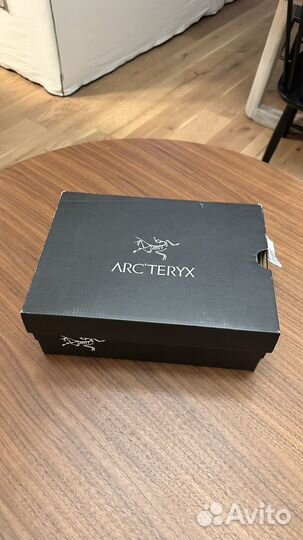 Кроссовки для трейла женские Arcteryx, 40