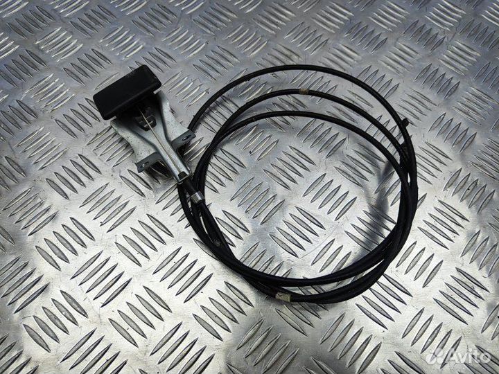 Трос открывания капота Nissan Navara D40 2.5