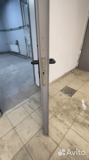 Дверь входная металлическая противопожарная