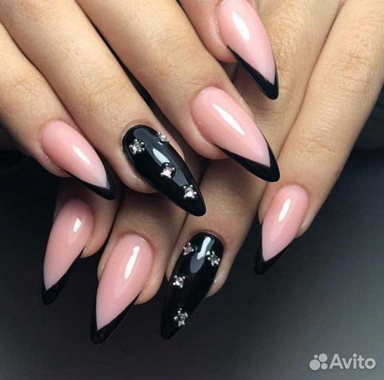 Наращивание ногтей, маникюр