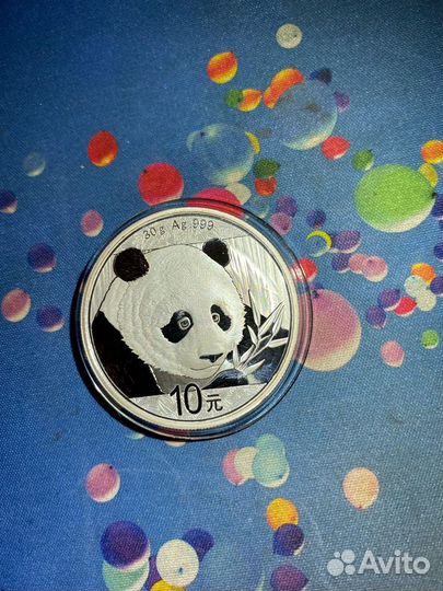 Панда. Серебро 10 юаней 2018 года