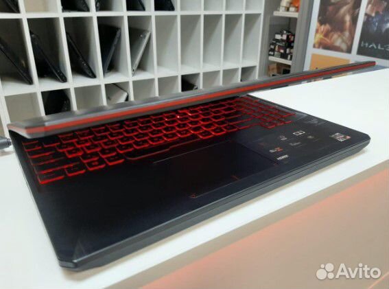 Игровой Ноутбук asus FX 505 на Ryzen 5, RX560X 4Gb
