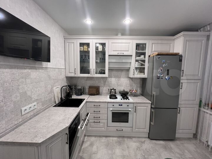 2-к. квартира, 59 м², 3/5 эт.