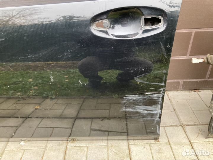 Двери на legacy седан bm 2010