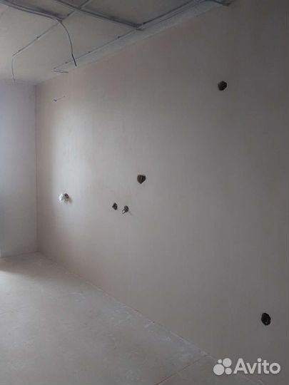 Штукатурка стен ручная