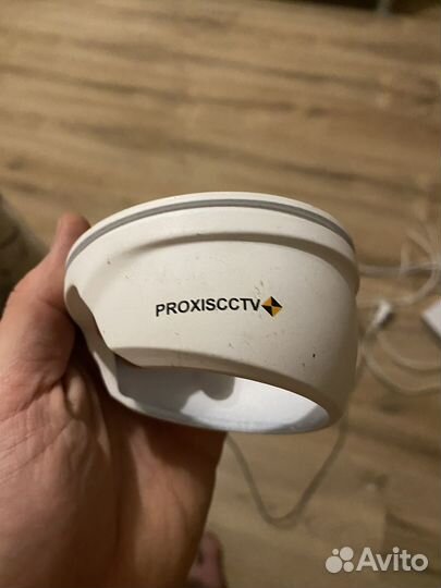 Камера видеонаблюдения и Видеорегистратор