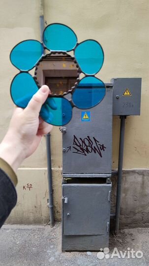 Витражное зеркало незабудка цветок