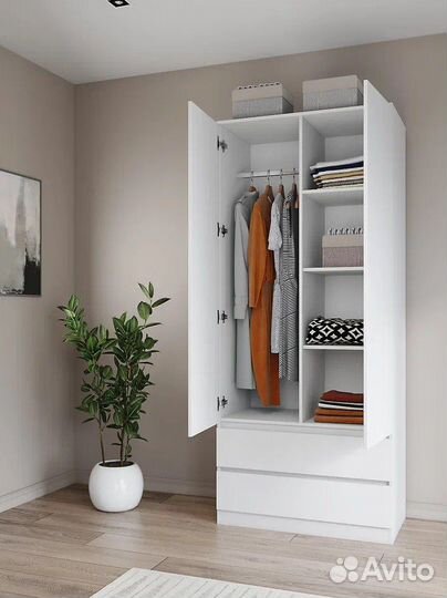 Шкаф распашной белый