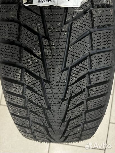 Hankook Winter I'Cept iZ 2 W616 195/55 R15 89T