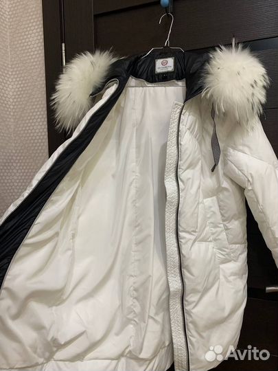 Пуховик зимний женский
