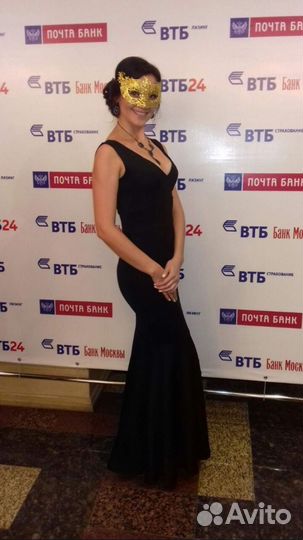 Платье вечернее