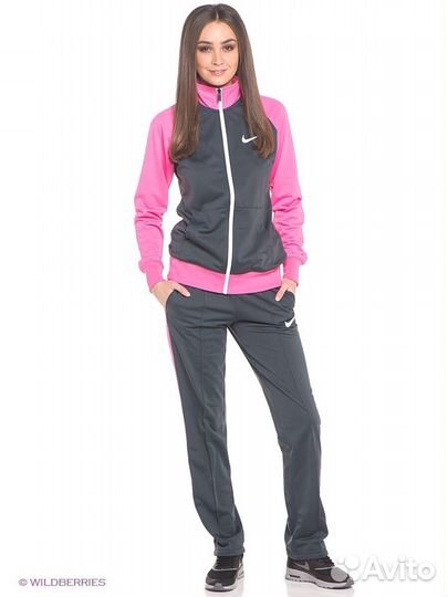 Костюм спортивный Nike