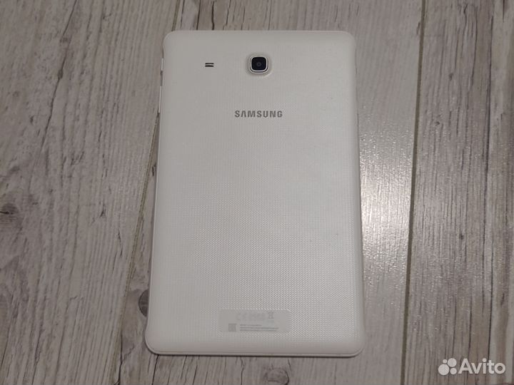Samsung SM-T561
